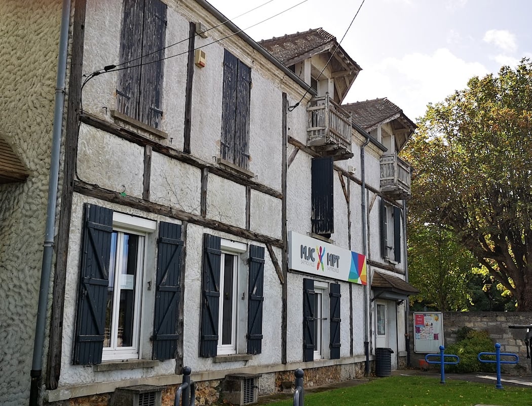 M.j.c Home Des Jeunes Et De La Culture 2